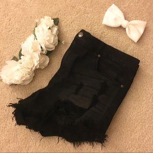 Black Oasis Shorts Size Large